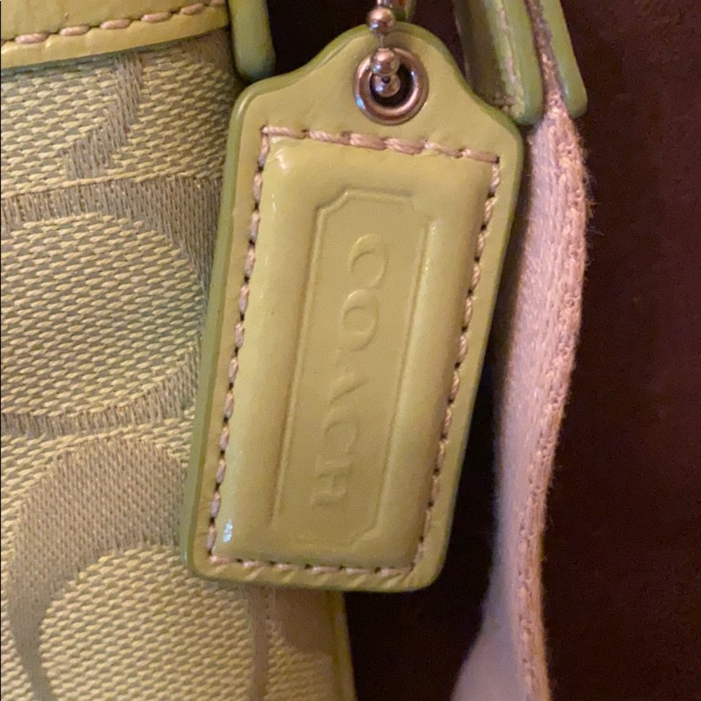 Coach Crossbody Apple Green Gem